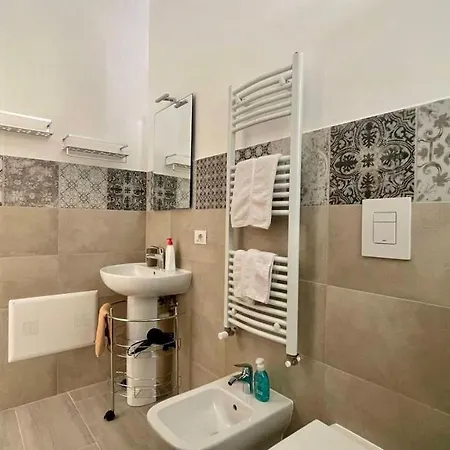 Apartment Chez D'ossuna - Cultura E Relax -10 Minuti Dalla Cattedrale Palermo