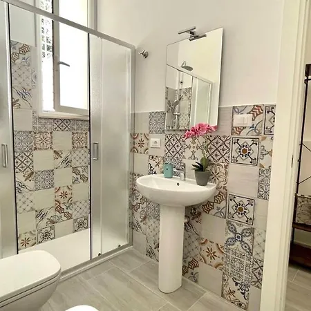 Apartment Chez D'ossuna - Cultura E Relax -10 Minuti Dalla Cattedrale Palermo